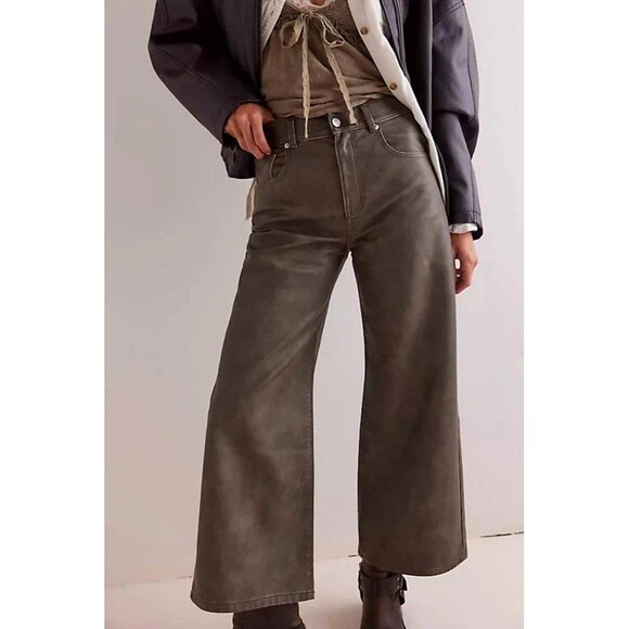 We The Free Misha Vegan Pants Size 28 — Brown Barrel Silhouette Vegan Leather - Picture 1 of 10